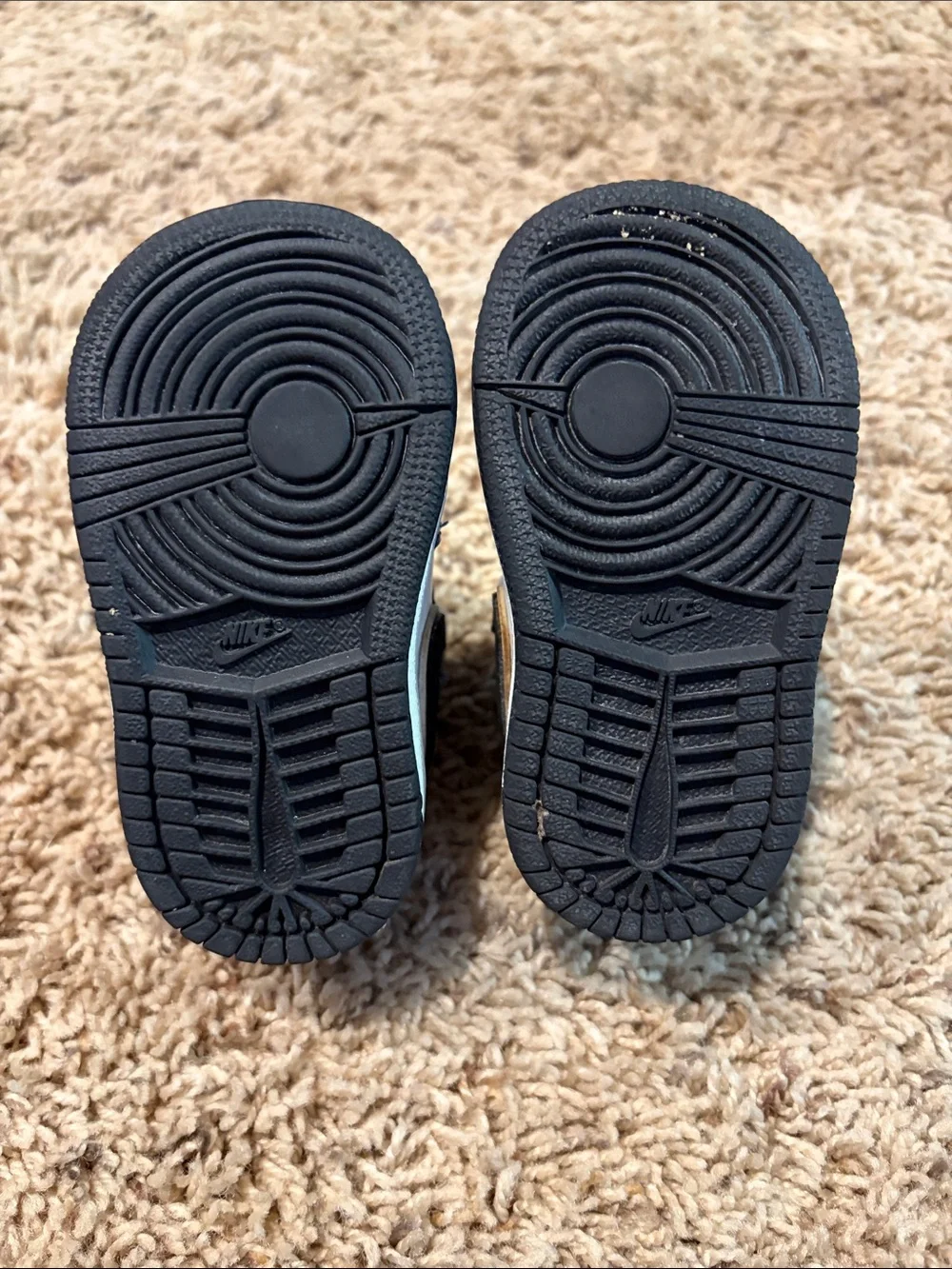 Air Jordan 1 Mid TD (Toddler) 